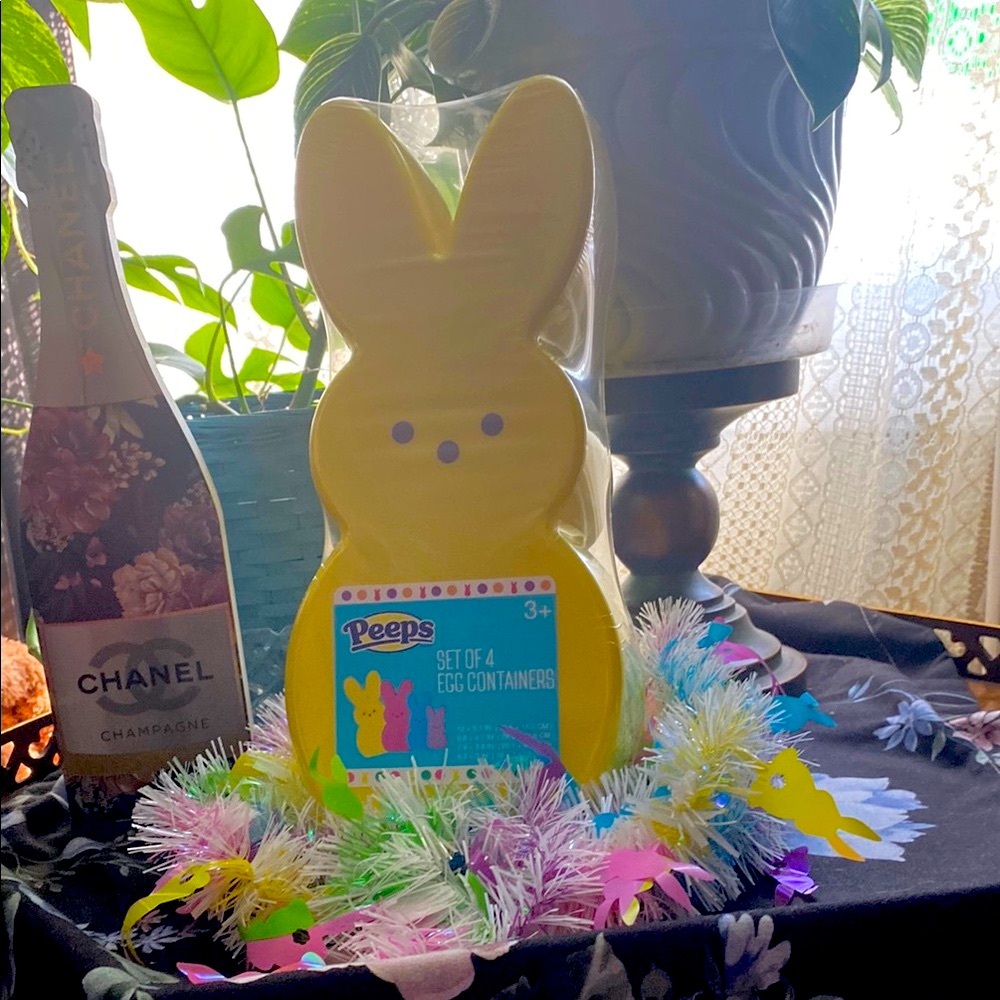 Peeps Bunny Nesting Containers